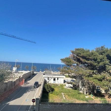 La Finestra Sul Mare Lägenhet Giovinazzo Exteriör bild